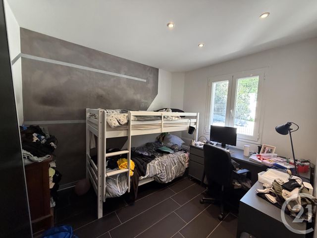 maison à louer - 4 pièces - 88.89 m2 - SIX FOURS LES PLAGES - 83 - PROVENCE-ALPES-COTE-D-AZUR - Century 21 Agence Du Bord De Mer