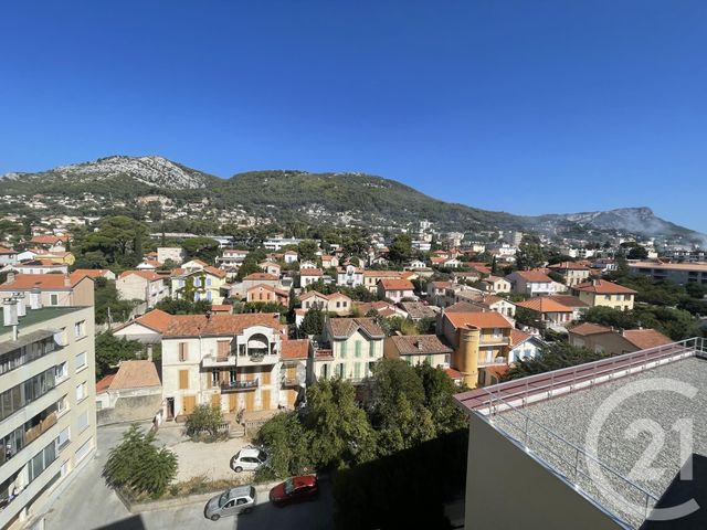 Appartement T3 à louer - 3 pièces - 63.07 m2 - TOULON - 83 - PROVENCE-ALPES-COTE-D-AZUR - Century 21 Agence Du Bord De Mer