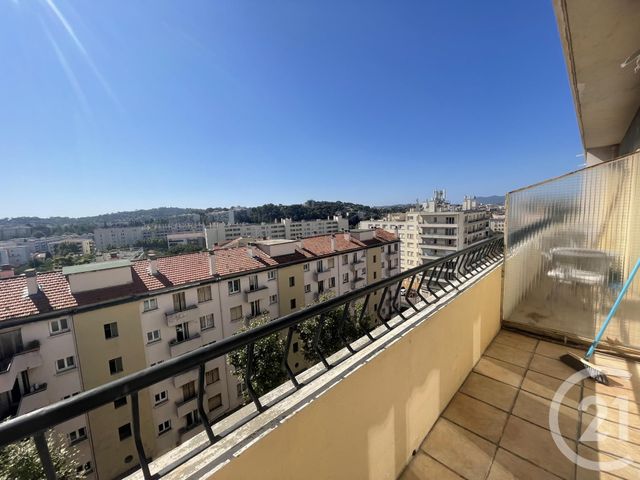 Appartement T3 à louer - 3 pièces - 63.07 m2 - TOULON - 83 - PROVENCE-ALPES-COTE-D-AZUR - Century 21 Agence Du Bord De Mer
