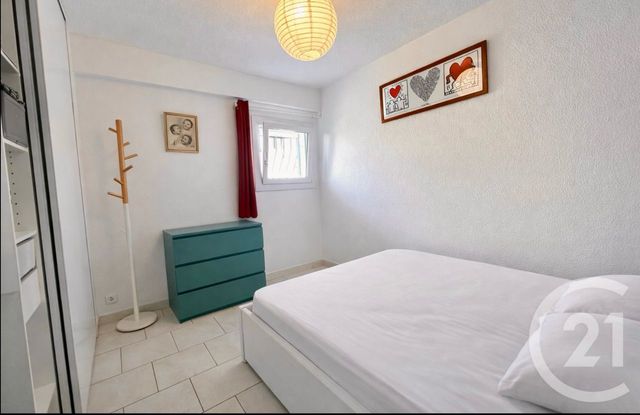 Appartement T4 à vendre - 4 pièces - 61.3 m2 - SIX FOURS LES PLAGES - 83 - PROVENCE-ALPES-COTE-D-AZUR - Century 21 Agence Du Bord De Mer