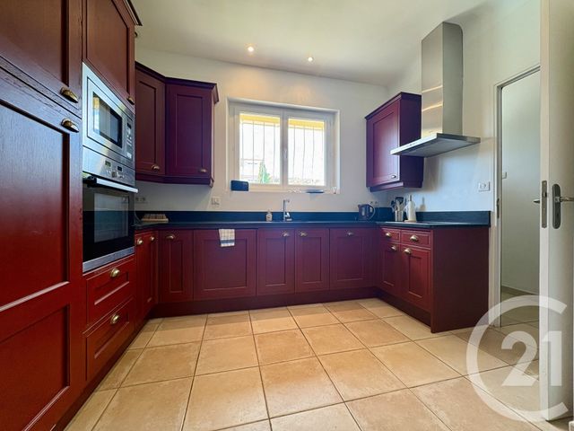 maison à vendre - 7 pièces - 160.0 m2 - SIX FOURS LES PLAGES - 83 - PROVENCE-ALPES-COTE-D-AZUR - Century 21 Agence Du Bord De Mer