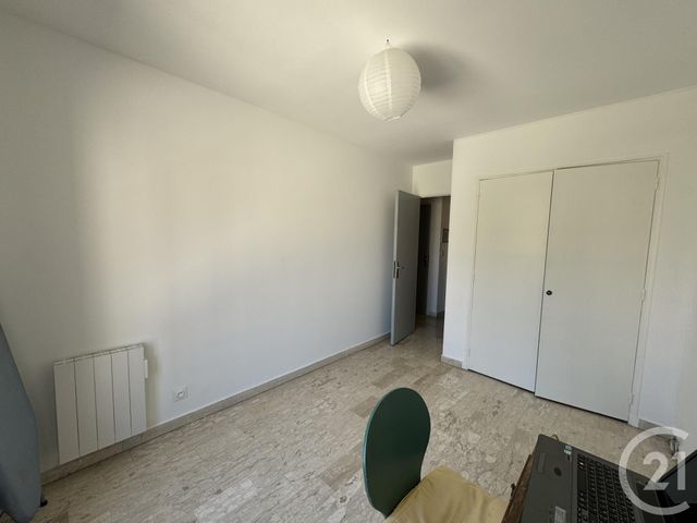 Appartement F3 à louer - 3 pièces - 55.84 m2 - SANARY SUR MER - 83 - PROVENCE-ALPES-COTE-D-AZUR - Century 21 Agence Du Bord De Mer