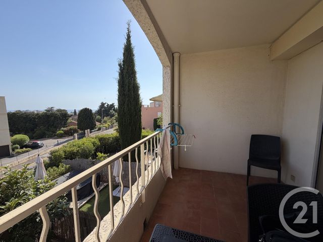 Appartement Studio à louer - 1 pièce - 22.05 m2 - BANDOL - 83 - PROVENCE-ALPES-COTE-D-AZUR - Century 21 Agence Du Bord De Mer