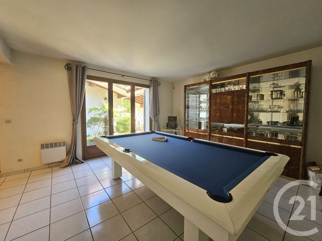 maison à vendre - 6 pièces - 312.0 m2 - LA CADIERE D AZUR - 83 - PROVENCE-ALPES-COTE-D-AZUR - Century 21 Agence Du Bord De Mer