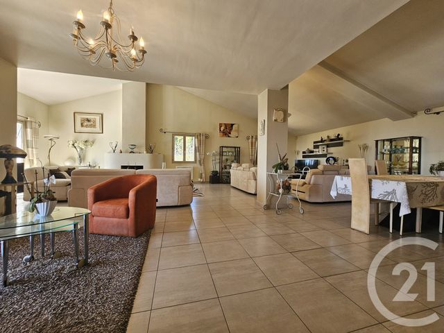 maison à vendre - 6 pièces - 312.0 m2 - LA CADIERE D AZUR - 83 - PROVENCE-ALPES-COTE-D-AZUR - Century 21 Agence Du Bord De Mer