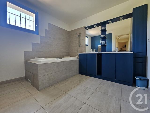 maison à vendre - 6 pièces - 312.0 m2 - LA CADIERE D AZUR - 83 - PROVENCE-ALPES-COTE-D-AZUR - Century 21 Agence Du Bord De Mer