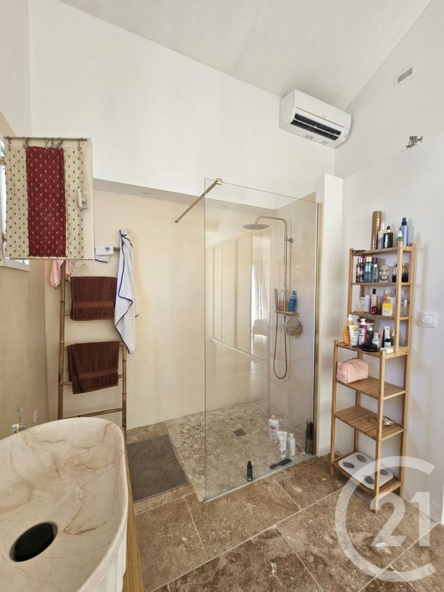 maison à vendre - 5 pièces - 122.0 m2 - SANARY SUR MER - 83 - PROVENCE-ALPES-COTE-D-AZUR - Century 21 Agence Du Bord De Mer
