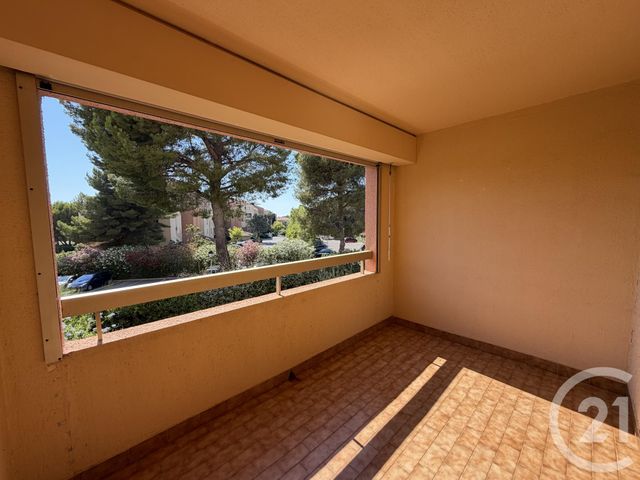 Appartement F1 à louer - 1 pièce - 22.0 m2 - SIX FOURS LES PLAGES - 83 - PROVENCE-ALPES-COTE-D-AZUR - Century 21 Agence Du Bord De Mer