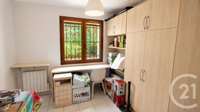 Appartement F3 à vendre - 3 pièces - 52.9 m2 - SIX FOURS LES PLAGES - 83 - PROVENCE-ALPES-COTE-D-AZUR - Century 21 Agence Du Bord De Mer