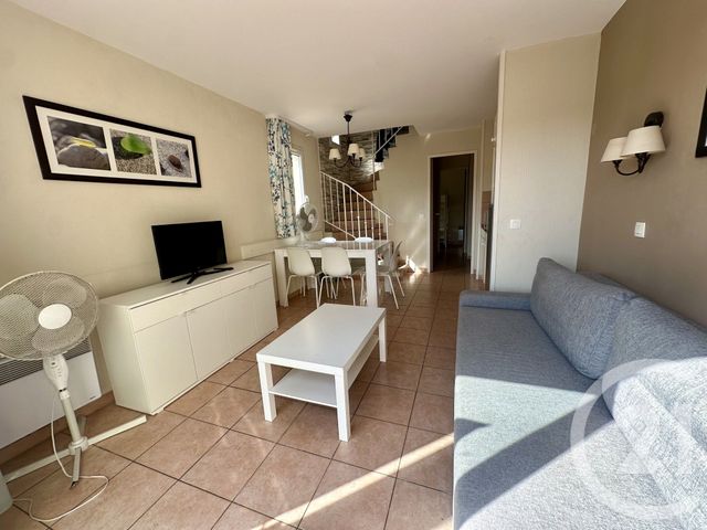 Appartement T3 à vendre - 3 pièces - 40.75 m2 - SIX FOURS LES PLAGES - 83 - PROVENCE-ALPES-COTE-D-AZUR - Century 21 Agence Du Bord De Mer