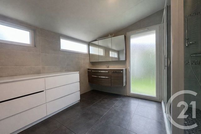 maison à vendre - 6 pièces - 135.0 m2 - SIX FOURS LES PLAGES - 83 - PROVENCE-ALPES-COTE-D-AZUR - Century 21 Agence Du Bord De Mer