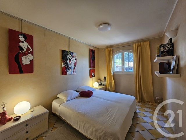 maison à vendre - 5 pièces - 137.77 m2 - SIX FOURS LES PLAGES - 83 - PROVENCE-ALPES-COTE-D-AZUR - Century 21 Agence Du Bord De Mer