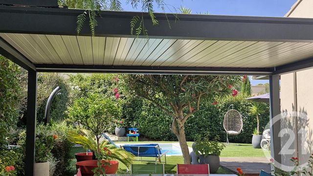maison à vendre - 6 pièces - 143.0 m2 - SIX FOURS LES PLAGES - 83 - PROVENCE-ALPES-COTE-D-AZUR - Century 21 Agence Du Bord De Mer