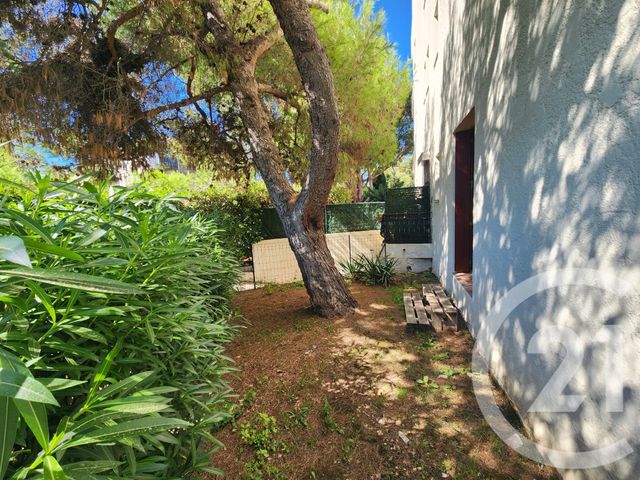 Appartement Studio à vendre - 1 pièce - 23.38 m2 - SIX FOURS LES PLAGES - 83 - PROVENCE-ALPES-COTE-D-AZUR - Century 21 Agence Du Bord De Mer