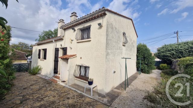 maison à vendre - 2 pièces - 45.0 m2 - SIX FOURS LES PLAGES - 83 - PROVENCE-ALPES-COTE-D-AZUR - Century 21 Agence Du Bord De Mer