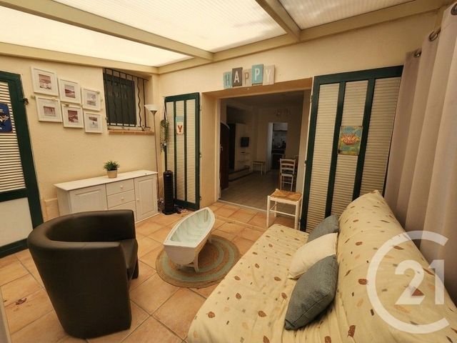 Appartement à vendre - 2 pièces - 34.4 m2 - SIX FOURS LES PLAGES - 83 - PROVENCE-ALPES-COTE-D-AZUR - Century 21 Agence Du Bord De Mer