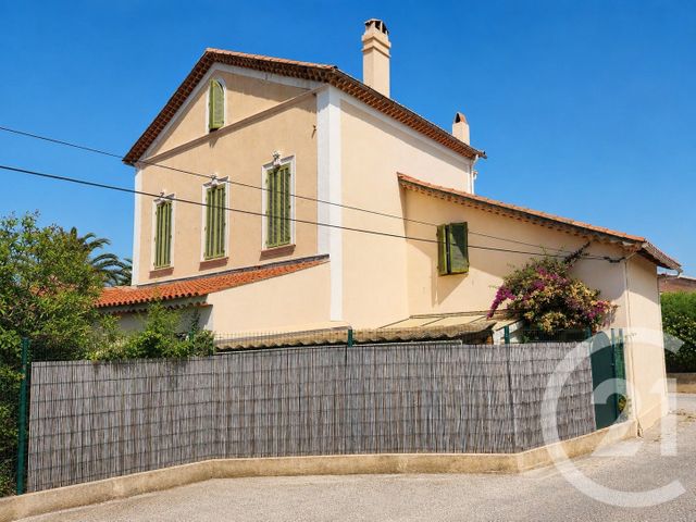 Appartement à vendre SIX FOURS LES PLAGES