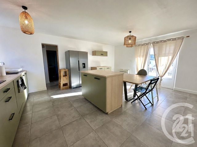 maison à vendre - 3 pièces - 91.43 m2 - SIX FOURS LES PLAGES - 83 - PROVENCE-ALPES-COTE-D-AZUR - Century 21 Agence Du Bord De Mer