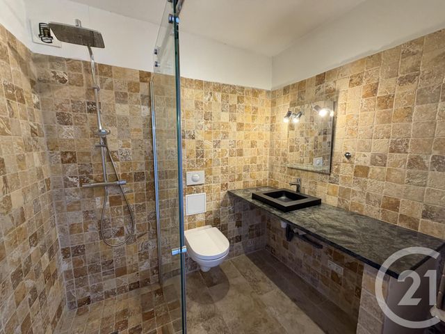 Appartement Studio à louer - 1 pièce - 28.98 m2 - SIX FOURS LES PLAGES - 83 - PROVENCE-ALPES-COTE-D-AZUR - Century 21 Agence Du Bord De Mer