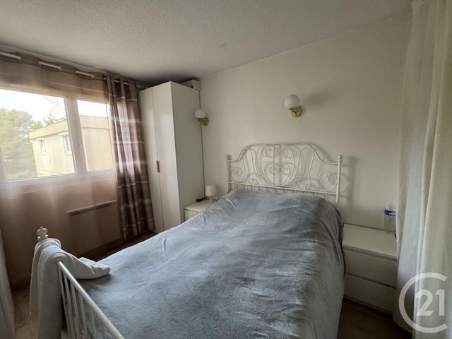 Appartement T4 à louer - 4 pièces - 76.29 m2 - LA SEYNE SUR MER - 83 - PROVENCE-ALPES-COTE-D-AZUR - Century 21 Agence Du Bord De Mer