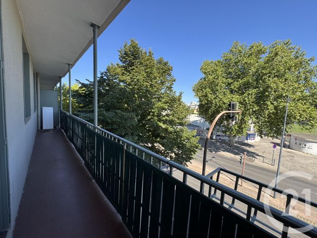 Appartement T3 à louer - 3 pièces - 71.01 m2 - LA SEYNE SUR MER - 83 - PROVENCE-ALPES-COTE-D-AZUR - Century 21 Agence Du Bord De Mer