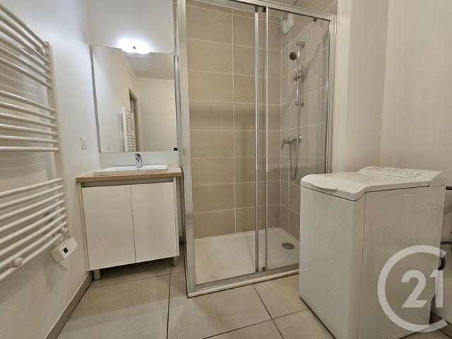 Appartement T2 à vendre - 2 pièces - 41.31 m2 - SIX FOURS LES PLAGES - 83 - PROVENCE-ALPES-COTE-D-AZUR - Century 21 Agence Du Bord De Mer