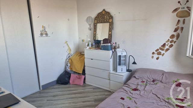 Appartement F3 à vendre - 3 pièces - 55.0 m2 - TOULON - 83 - PROVENCE-ALPES-COTE-D-AZUR - Century 21 Agence Du Bord De Mer