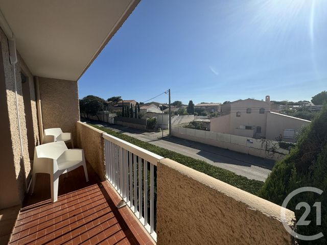 Appartement T2 à louer - 2 pièces - 32.89 m2 - SIX FOURS LES PLAGES - 83 - PROVENCE-ALPES-COTE-D-AZUR - Century 21 Agence Du Bord De Mer