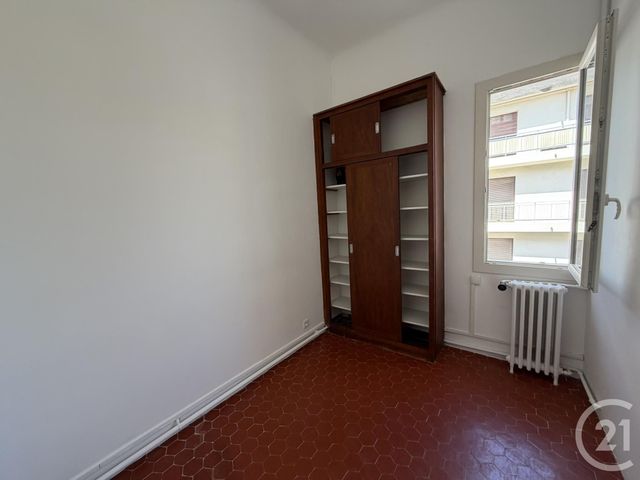 Appartement T4 à louer - 4 pièces - 61.99 m2 - LA SEYNE SUR MER - 83 - PROVENCE-ALPES-COTE-D-AZUR - Century 21 Agence Du Bord De Mer