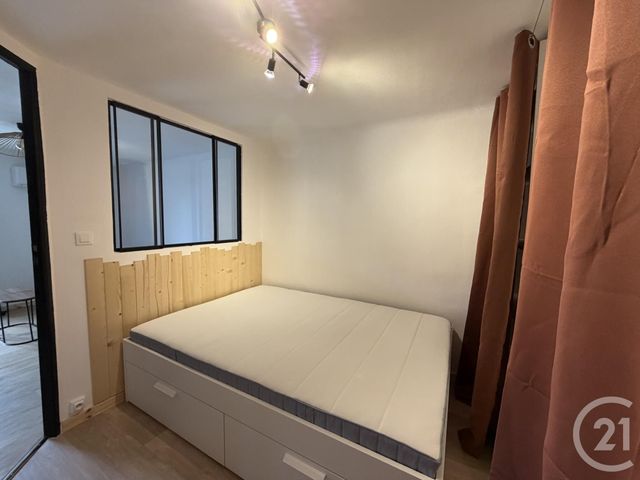 Appartement T2 à louer - 2 pièces - 31.55 m2 - SIX FOURS LES PLAGES - 83 - PROVENCE-ALPES-COTE-D-AZUR - Century 21 Agence Du Bord De Mer