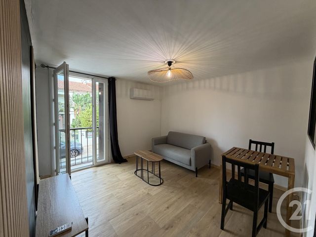 Appartement T2 à louer - 2 pièces - 31.55 m2 - SIX FOURS LES PLAGES - 83 - PROVENCE-ALPES-COTE-D-AZUR - Century 21 Agence Du Bord De Mer