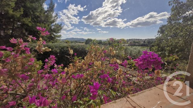 maison à vendre - 10 pièces - 240.0 m2 - SANARY SUR MER - 83 - PROVENCE-ALPES-COTE-D-AZUR - Century 21 Agence Du Bord De Mer