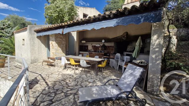 maison à vendre - 10 pièces - 240.0 m2 - SANARY SUR MER - 83 - PROVENCE-ALPES-COTE-D-AZUR - Century 21 Agence Du Bord De Mer